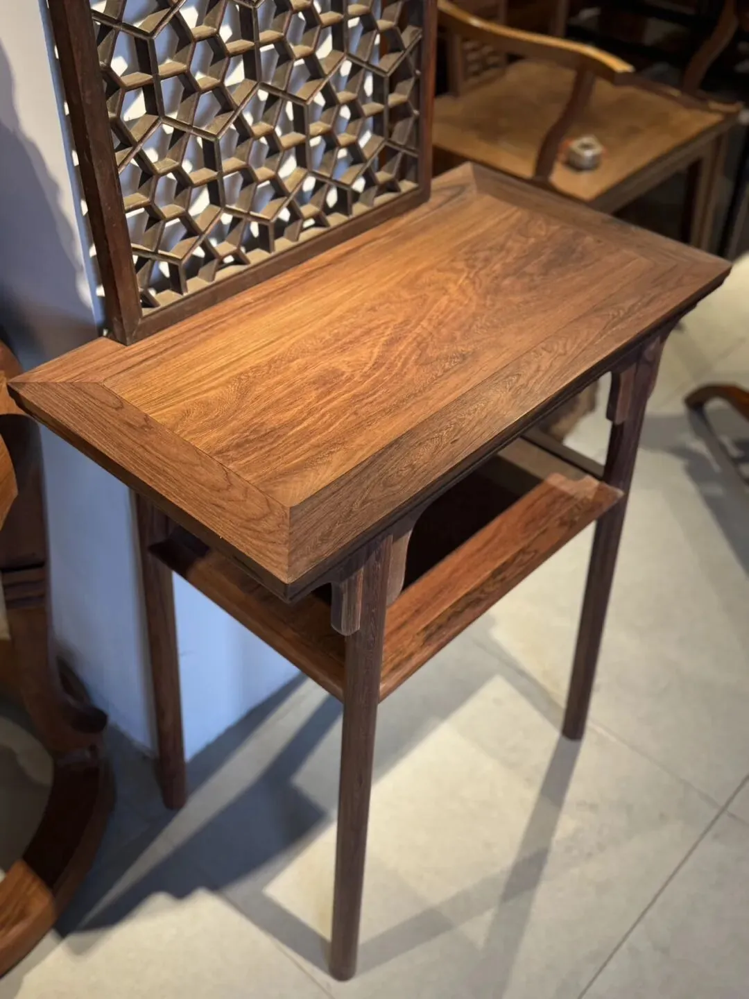 最像大红酸枝的一种木材,却在市场上消失了?