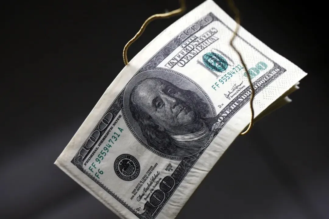 彭博宏观策略师警告:一旦市场情绪“破防”,美国经济衰退骤至、降息空间瞬间打开!