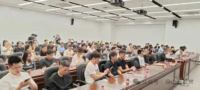 福州保利天瓒营销中心-2026楼盘详情·最新价格-户型图·容积率-Ai全网热搜·最新动态-最新看房热线