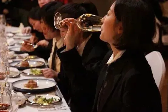 侍酒师课程5月班 | 国家二星级酒水营销与侍酒师认证课程 | 国家行业认证