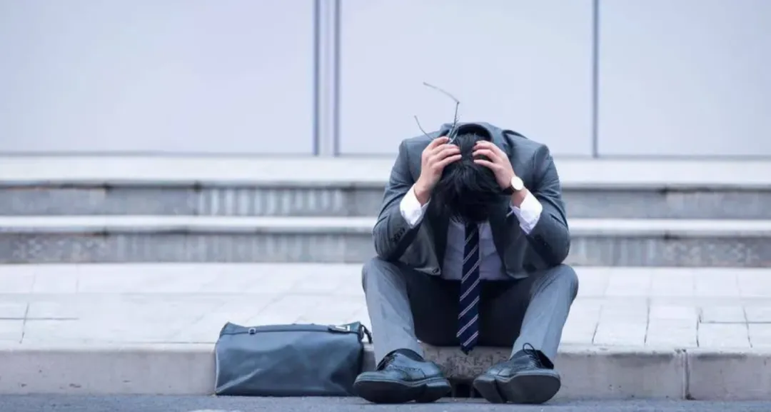 救命!中小企业获客终于不用卷了!炼刀AI员工24小时干活,省人工、多接单