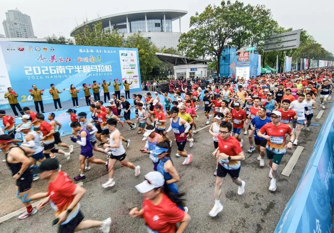 稳消费、增活力、提信心!八桂消费市场韧性十足……