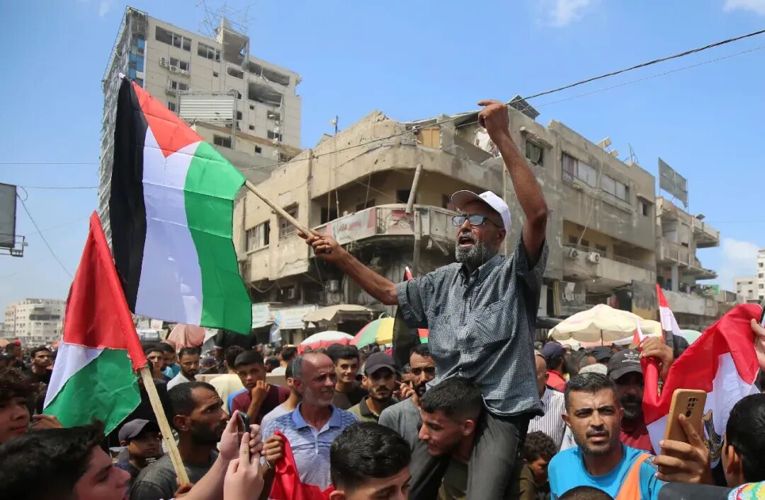 美伊战争何去何从·石油商品冲击全球市场