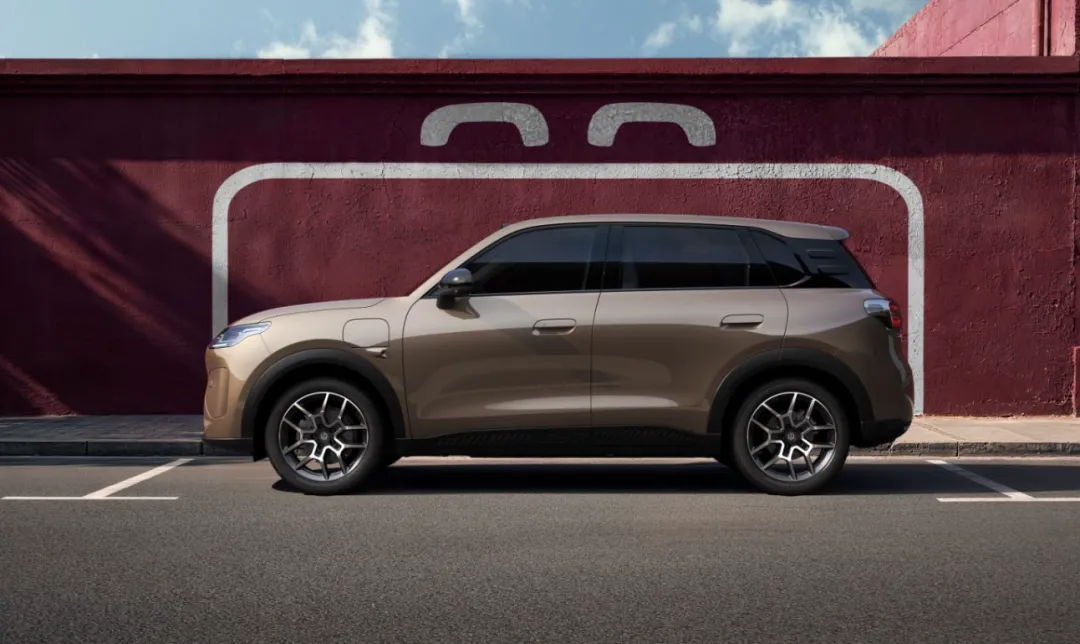 降维打击?零跑 A10能从小型车市场抢走多少份额