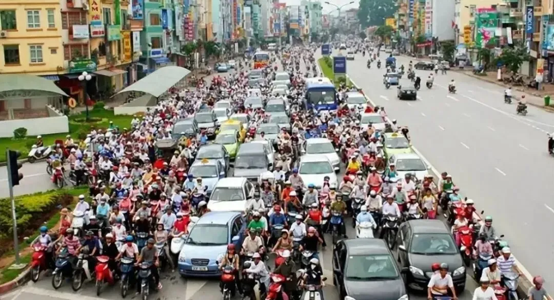重庆摩托年产量近800万辆,越南市场全军覆没,现在靠电摩悄悄翻盘.