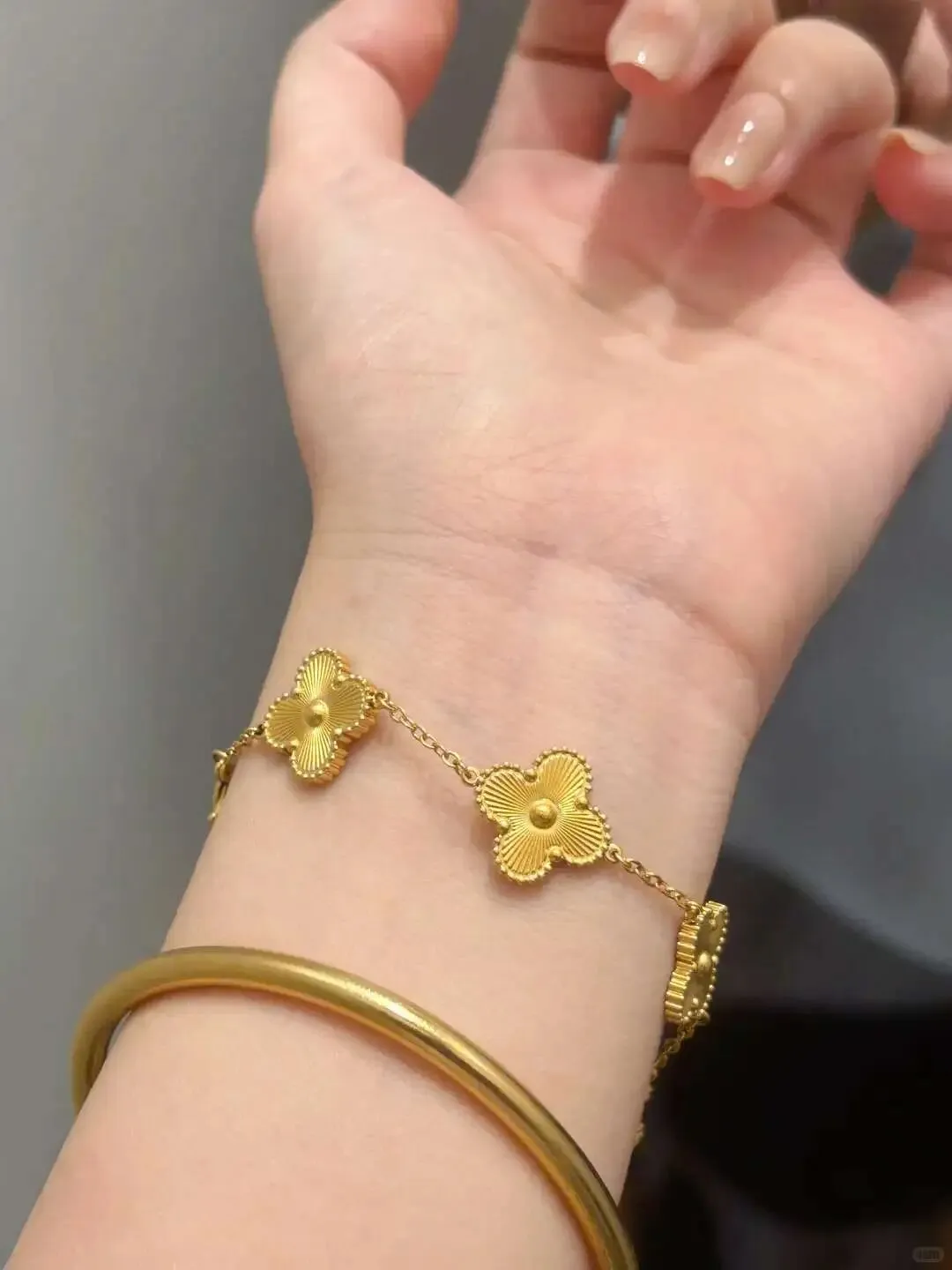 家中黄金别急着变现,市场时机还没到最佳点