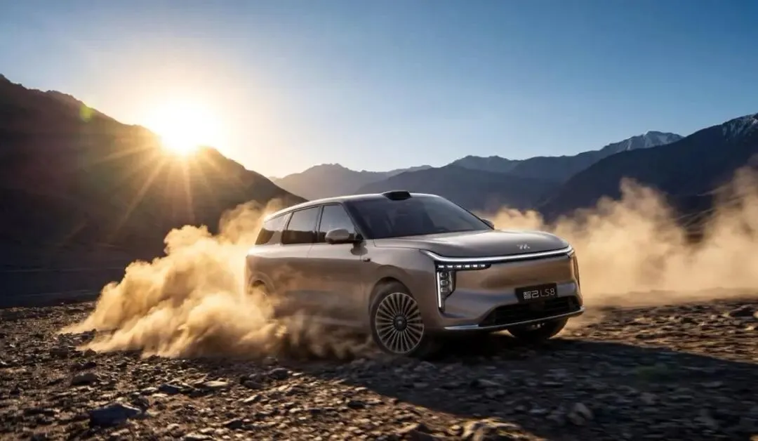 百万级科技豪华下放30万市场 智己LS8为品质家庭带来一步到位之选