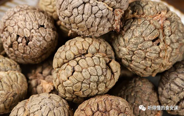 市场局答复 | 中餐常用的调味品豆蔻居然不允许使用?豆蔻 肉豆蔻 香豆蔻 小豆蔻都长什么样子?