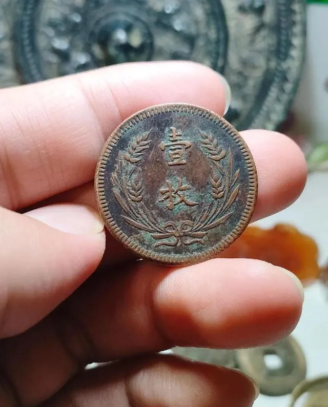 哪种双旗币找到了就发达,市场刚拍217万一枚