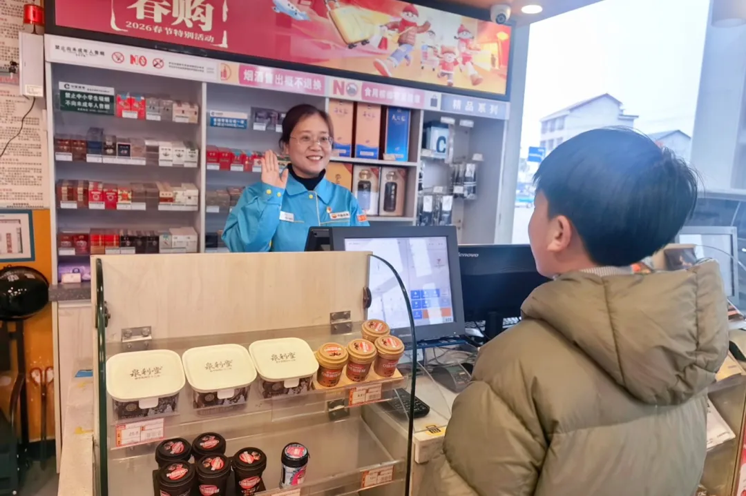 榜样|脚步丈量市场 真诚联结客户——集团公司先进工作者:怀化梁家坡加油站经理米剑萍