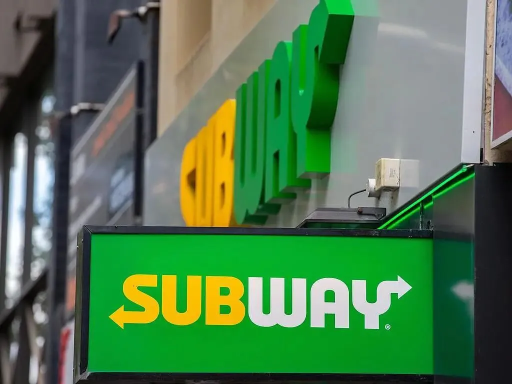 退出澳洲市场?Subway连关200多家门店引关注,公司回应:战略转型