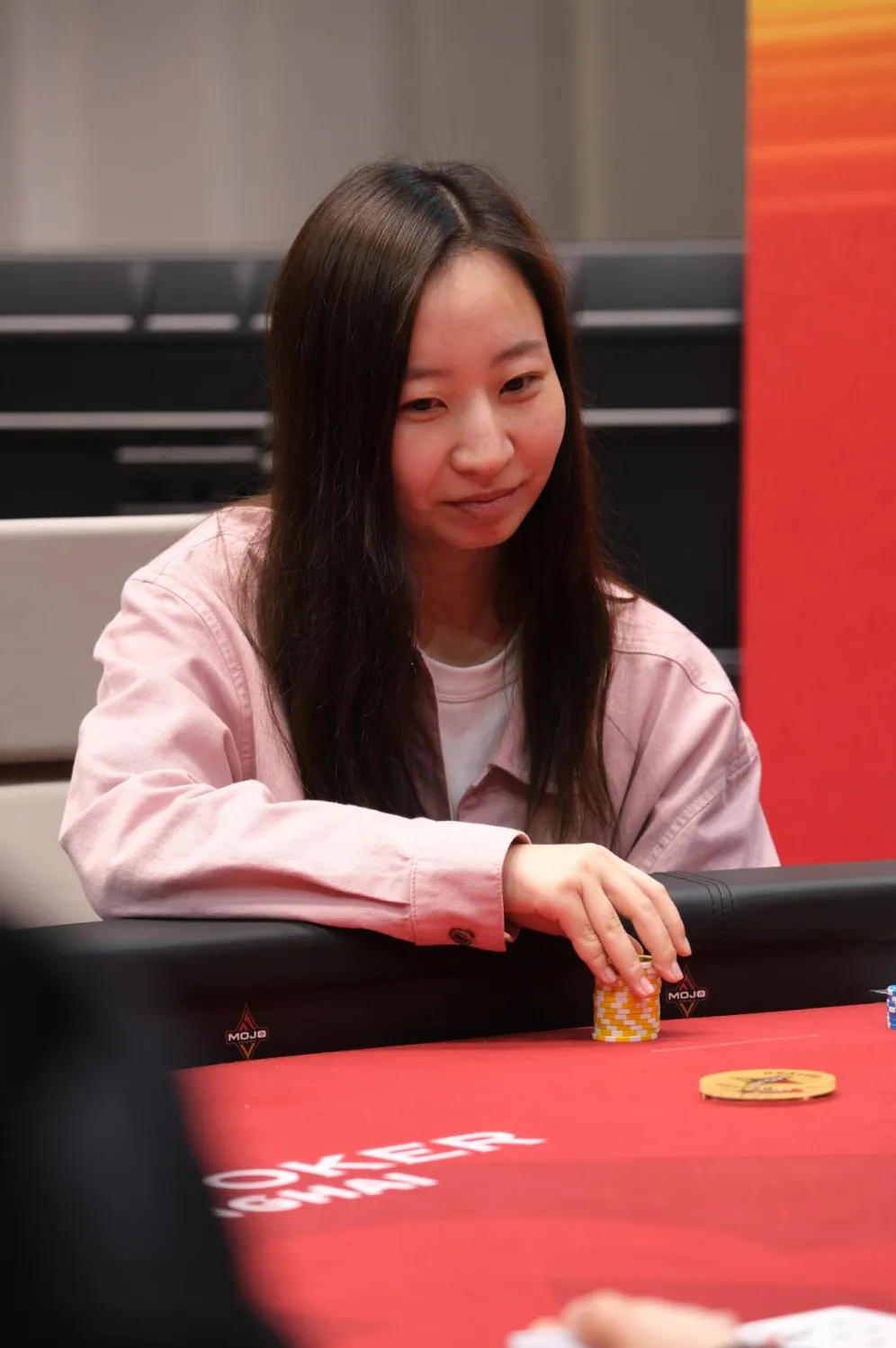 MOJO上海站 | 破局沉寂市场:MOJO智力竞技重新定义上海扑克高端赛事体验,主赛事A组正式打响!