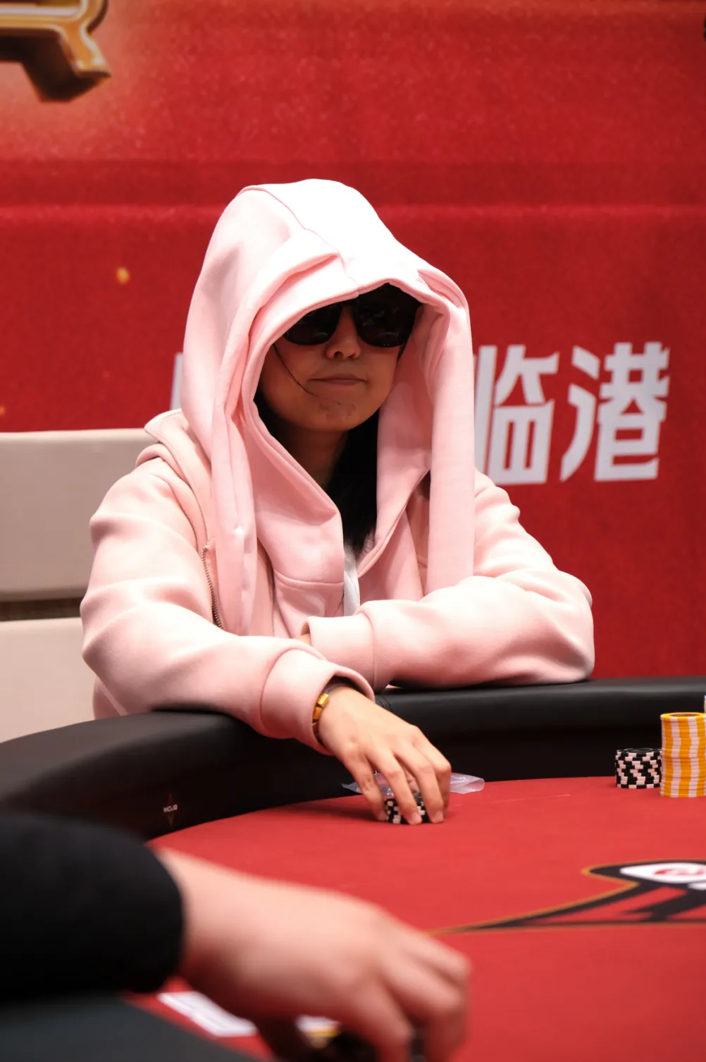 MOJO上海站 | 破局沉寂市场:MOJO智力竞技重新定义上海扑克高端赛事体验,主赛事A组正式打响!