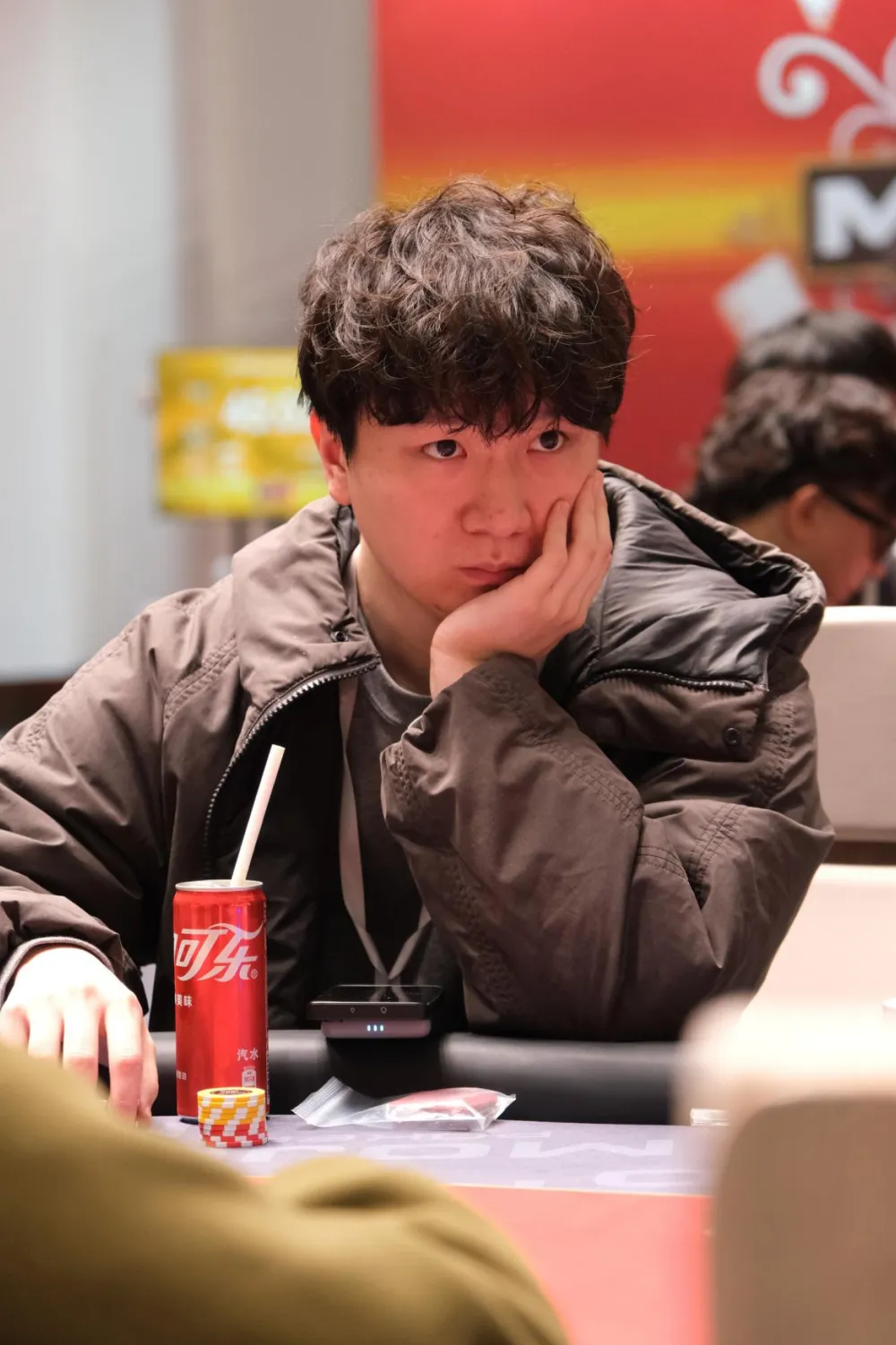 MOJO上海站 | 破局沉寂市场:MOJO智力竞技重新定义上海扑克高端赛事体验,主赛事A组正式打响!