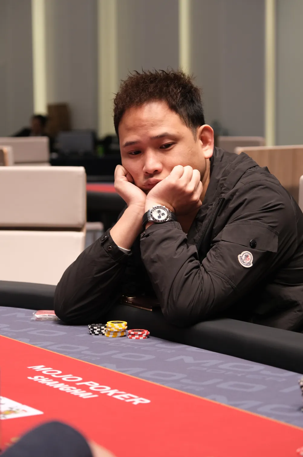 MOJO上海站 | 破局沉寂市场:MOJO智力竞技重新定义上海扑克高端赛事体验,主赛事A组正式打响!