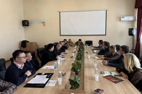 【商会动态】哈尔滨市农产品营销行业协会“农链出海”计划首站落地俄阿穆尔州 签署战略合作共促跨境农业产业协同发展