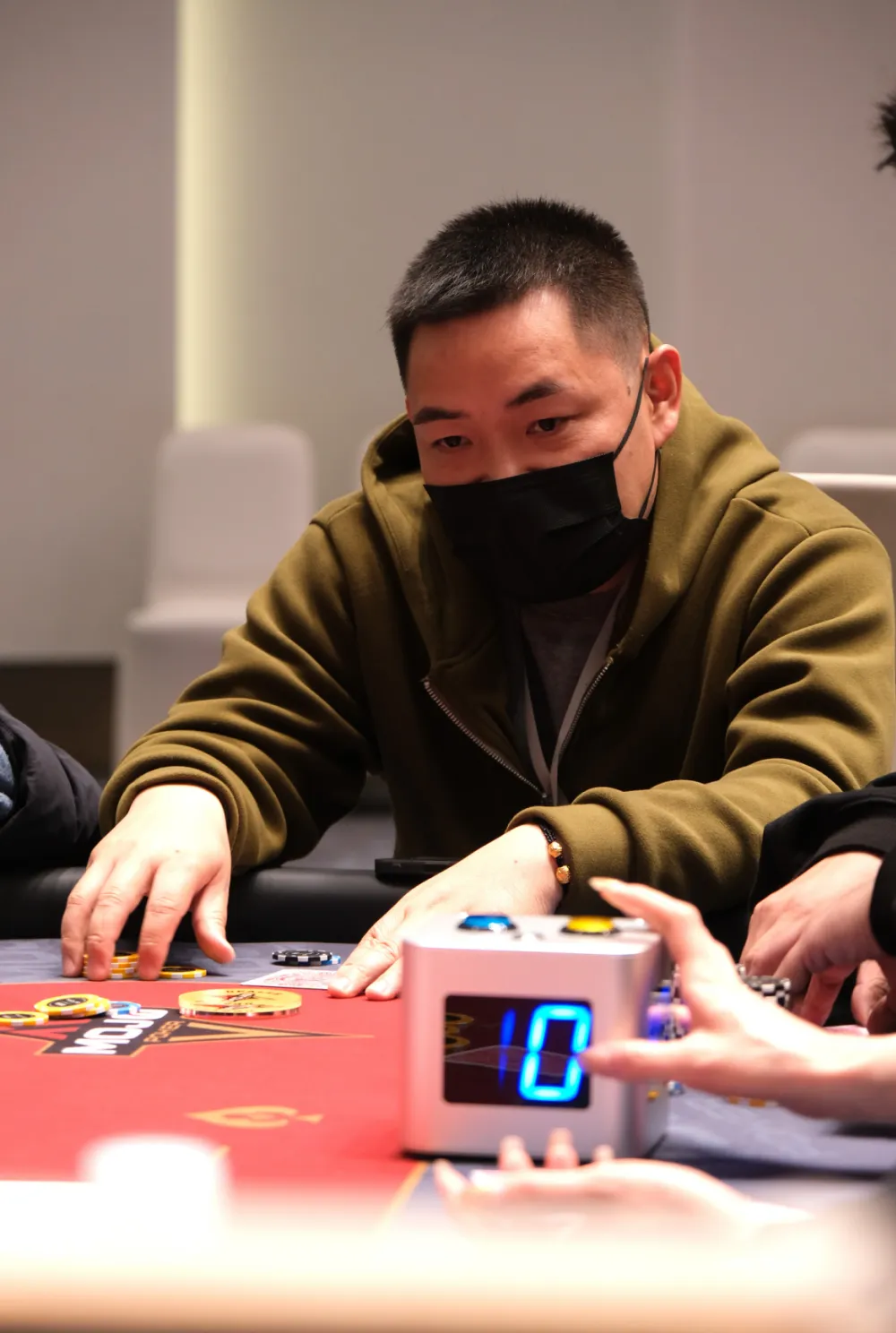 MOJO上海站 | 破局沉寂市场:MOJO智力竞技重新定义上海扑克高端赛事体验,主赛事A组正式打响!