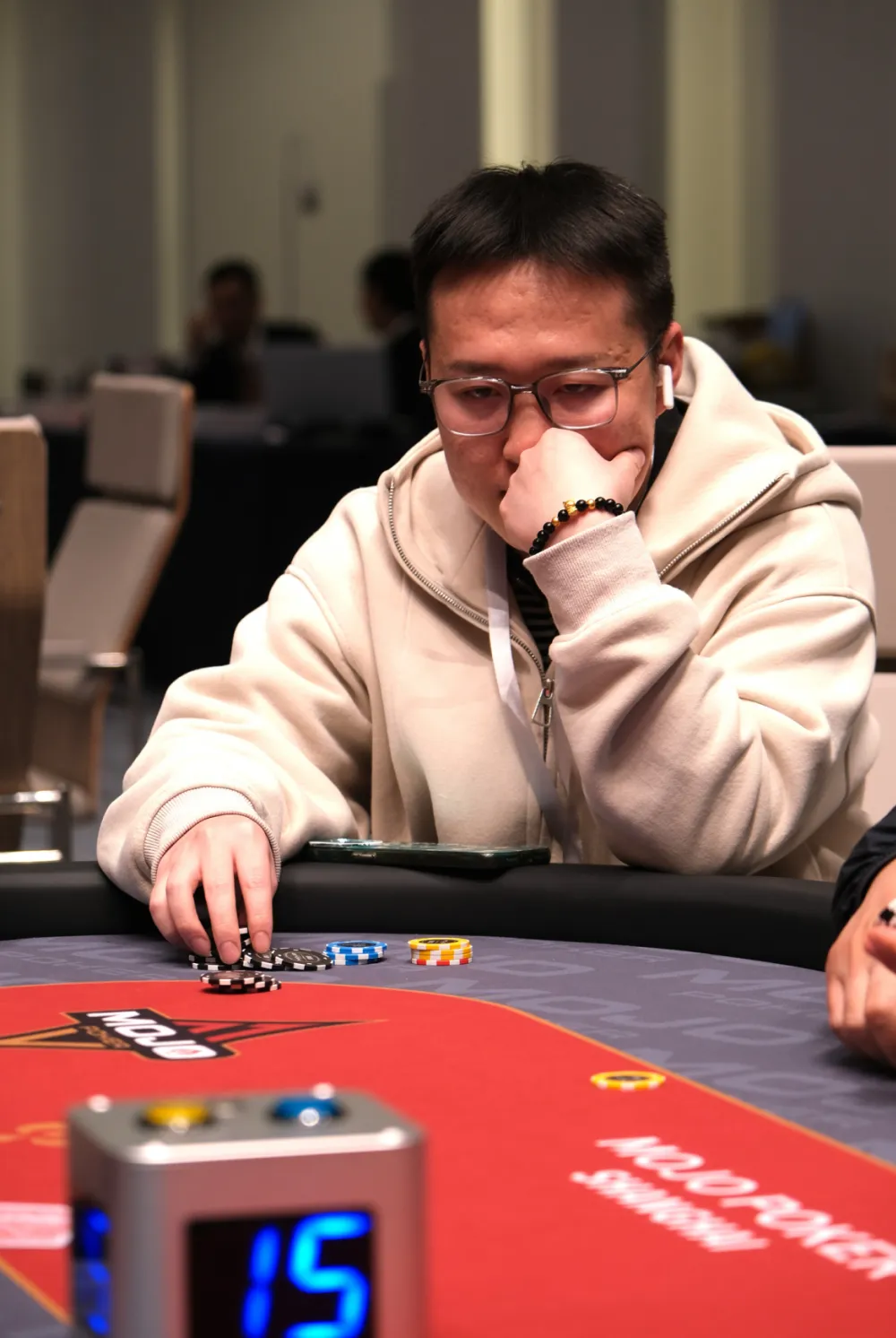 MOJO上海站 | 破局沉寂市场:MOJO智力竞技重新定义上海扑克高端赛事体验,主赛事A组正式打响!