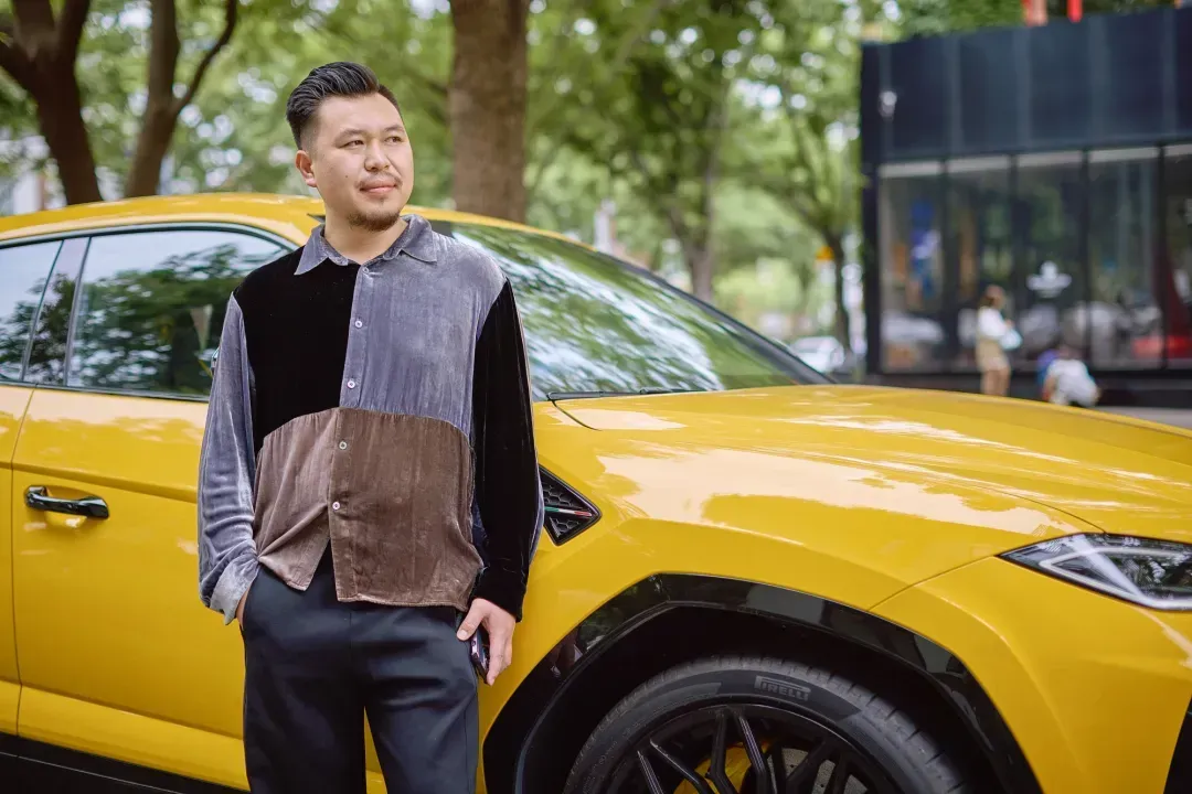 怀旧作为生意:豪斯德洛娃的文化批判与市场妥协