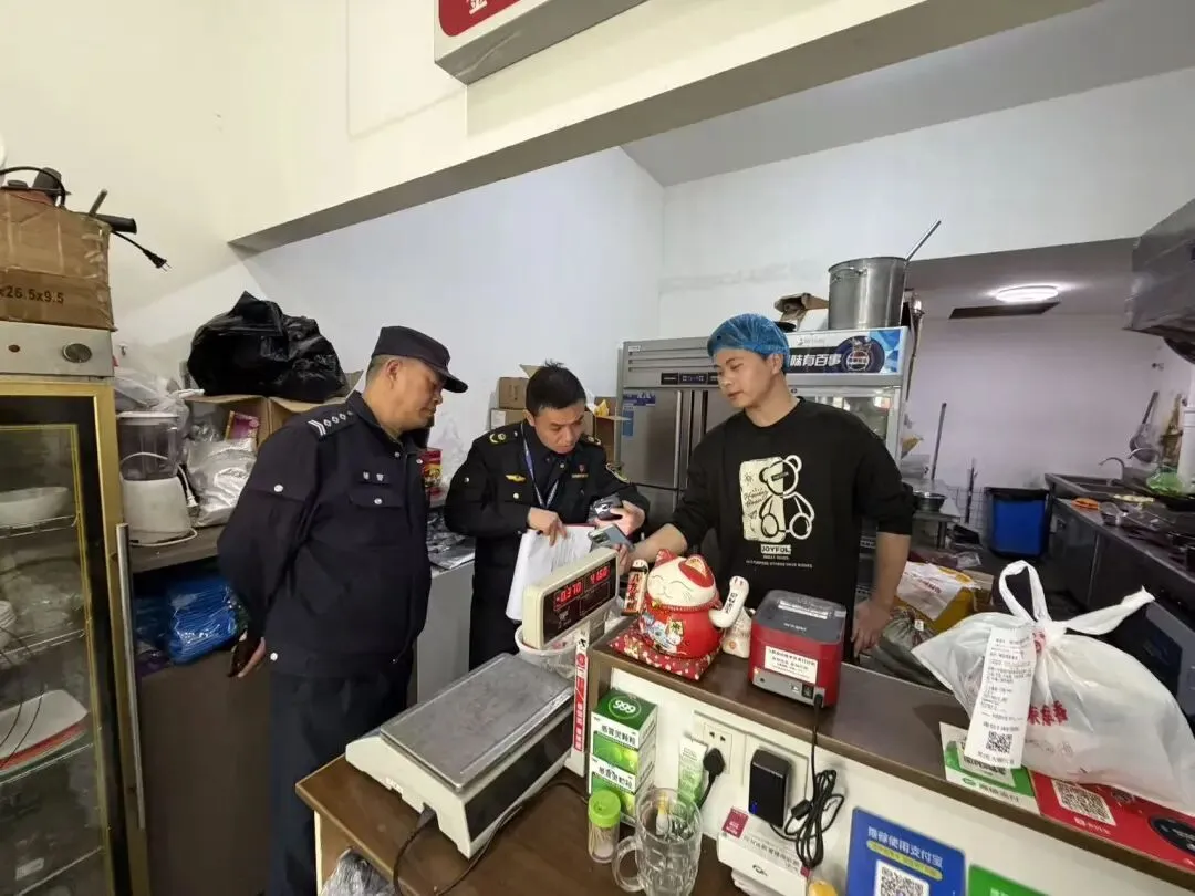 重拳出击!高新区市场监管部门联合公安部门亮剑网络餐饮食品安全