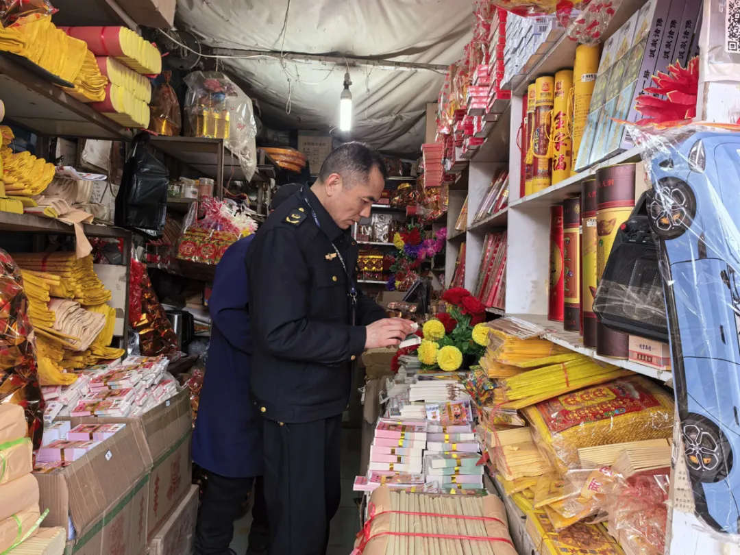 市市场监督管理局川汇分局开展清明专项保障行动 筑牢市场监管防线 护航文明祭扫