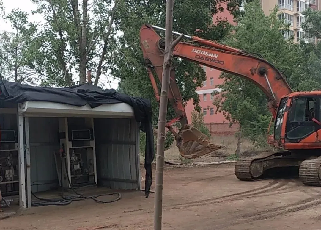 【三创四建在行动】市场监督管理局坚持“两断三清” 坚决打击黑加油站点死灰复燃