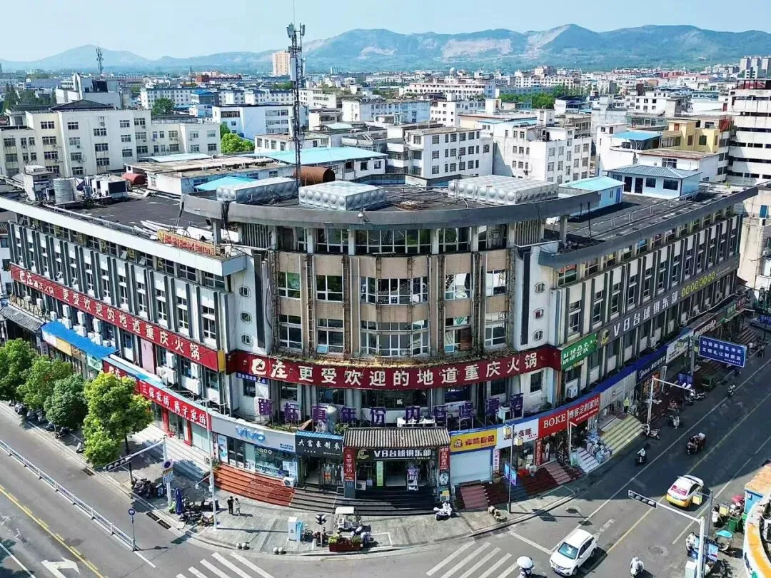 守护中心商圈 筑牢安全防线—-城关市场监督管理所工作纪实