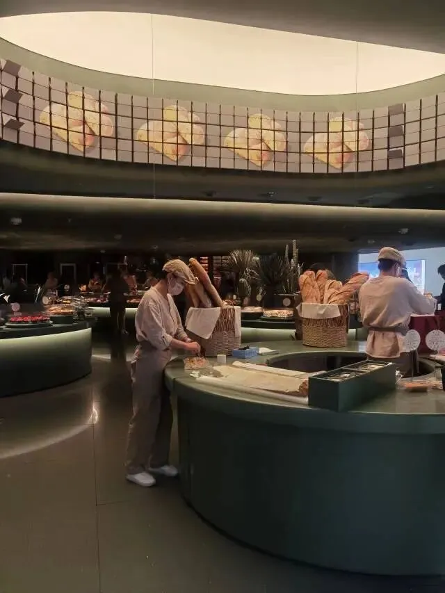 北京烘焙市场客流趋势深度分析:客群分层成核心,趋势变化定生死