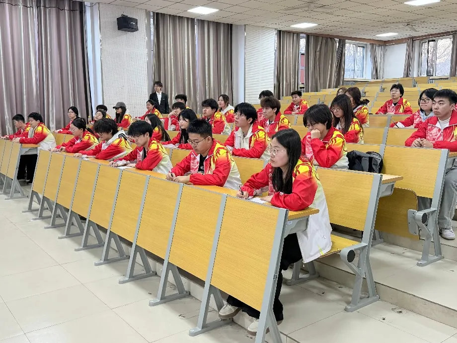 青春赛场 知识争锋 | 计算机科学与信息技术学院举办“知规明纪·筑梦启航”大学生手册竞赛初赛