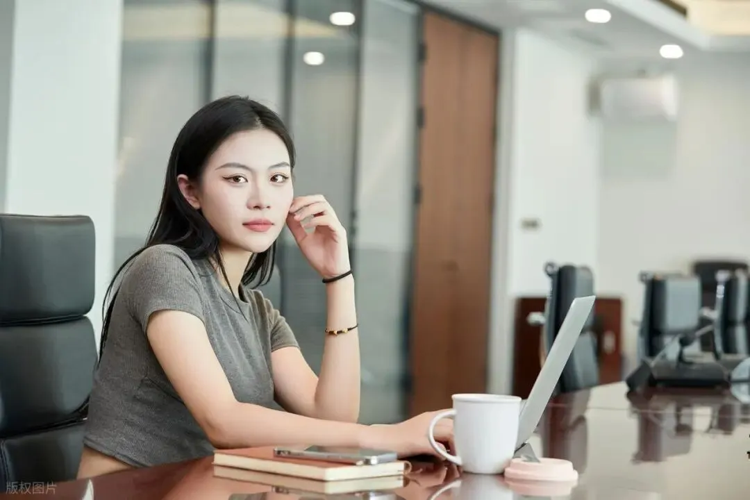 营销技巧:要想真心留住客户,这几句话一定不能说,得换种说法才行