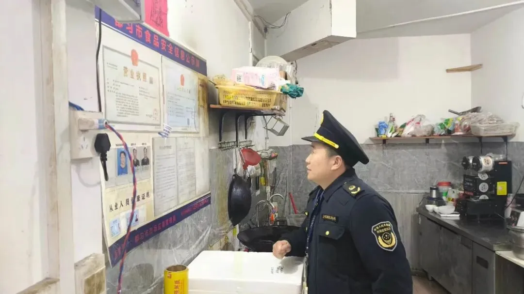 都匀市市场监督管理局强化双线联动监管 全力护航网络餐饮安全