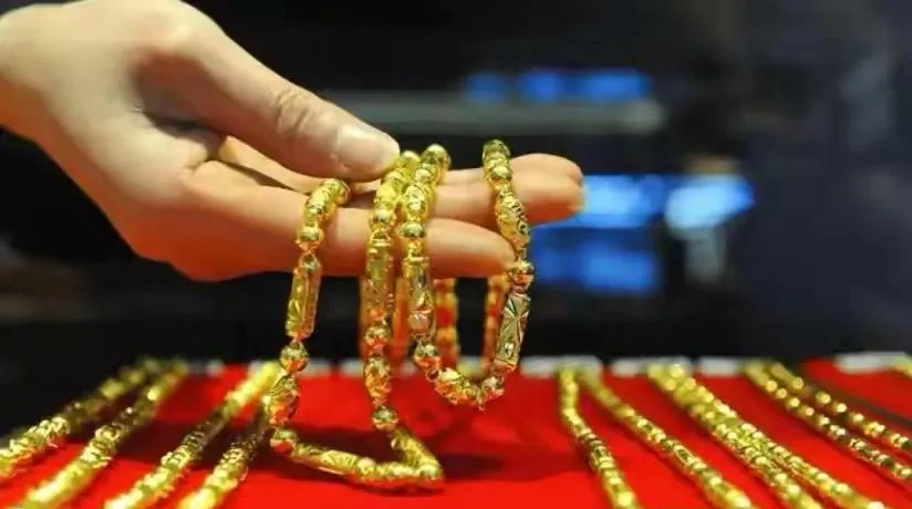 黄金市场乱象调查:克重少了没人说,工费高了没人管