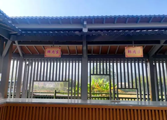 县市场监管局扎实推进农贸市场提升行动,助力“百千万工程”走深走实