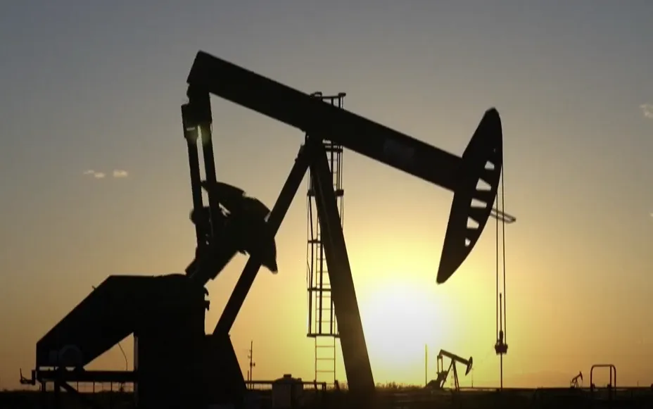 原油市场周报:美伊冲突升级供应担忧加剧 油价剧烈震荡重返百元关口