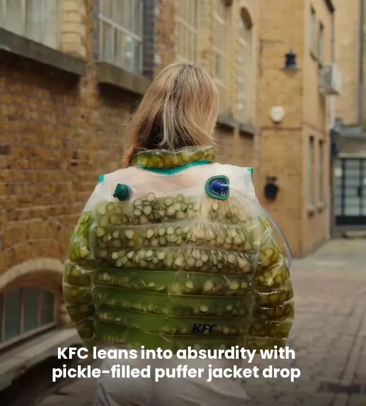 肯德基疯了?把酸黄瓜穿在身上,这波营销太癫了!