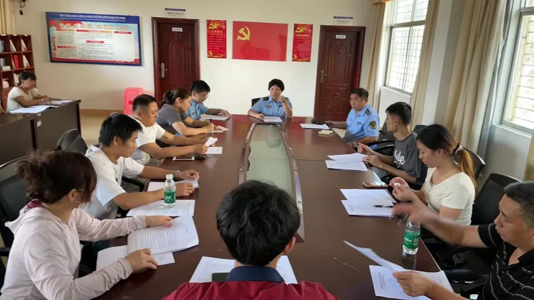 基层动态—湾岭市场监管所召开网络餐饮服务经营者专题培训会