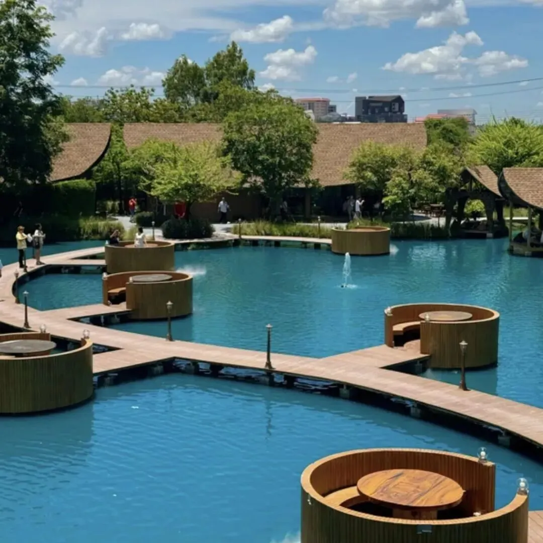 单女可拼房!市场独家!游客好评!4月25日增城有全陪!网红泰国6天品质纯玩,轻松度假入住国际五星酒店-曼谷-美功铁道-丹嫩沙朵-真理寺