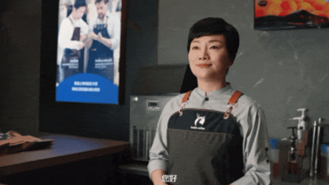 营销兵例‖罗永浩炸场的超大杯,瑞幸赚吆喝库迪赚真金