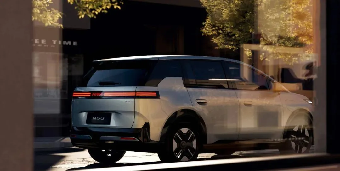 2026开年大洗牌!紧凑型SUV市场集体上新,这5款“王炸”谁能先出圈?