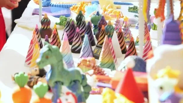 2025年我国儿童玩具市场首次突破千亿大关,潮玩市场增势迅猛