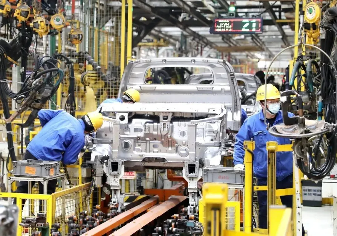 五菱星光 730 市场反应:订单火爆,工厂加班赶工