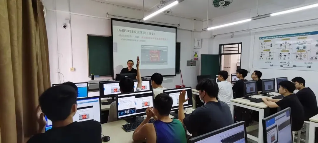 专业推介:计算机网络技术—精通网络技术,驾驭数智未来!