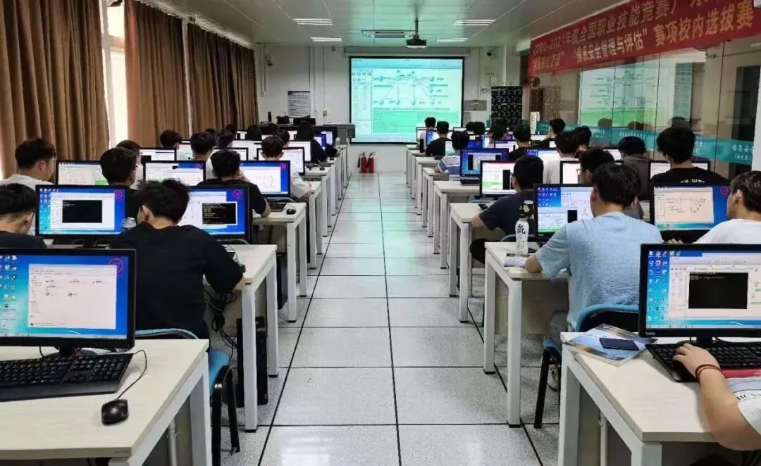 专业推介:计算机网络技术—精通网络技术,驾驭数智未来!