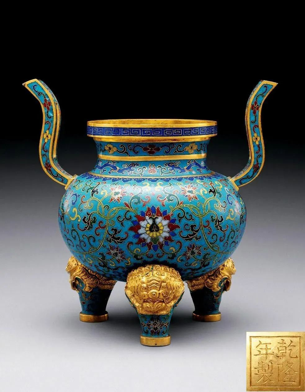 国粹景泰蓝屡创市场神话,如何衡量现代景泰蓝的收藏价值?