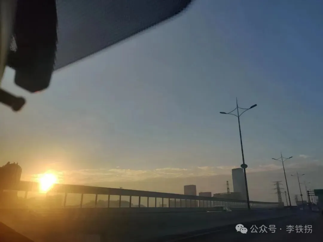 入行先破局!家政清洁行业线上获客核心:做好搜索拦截,打造超级个体