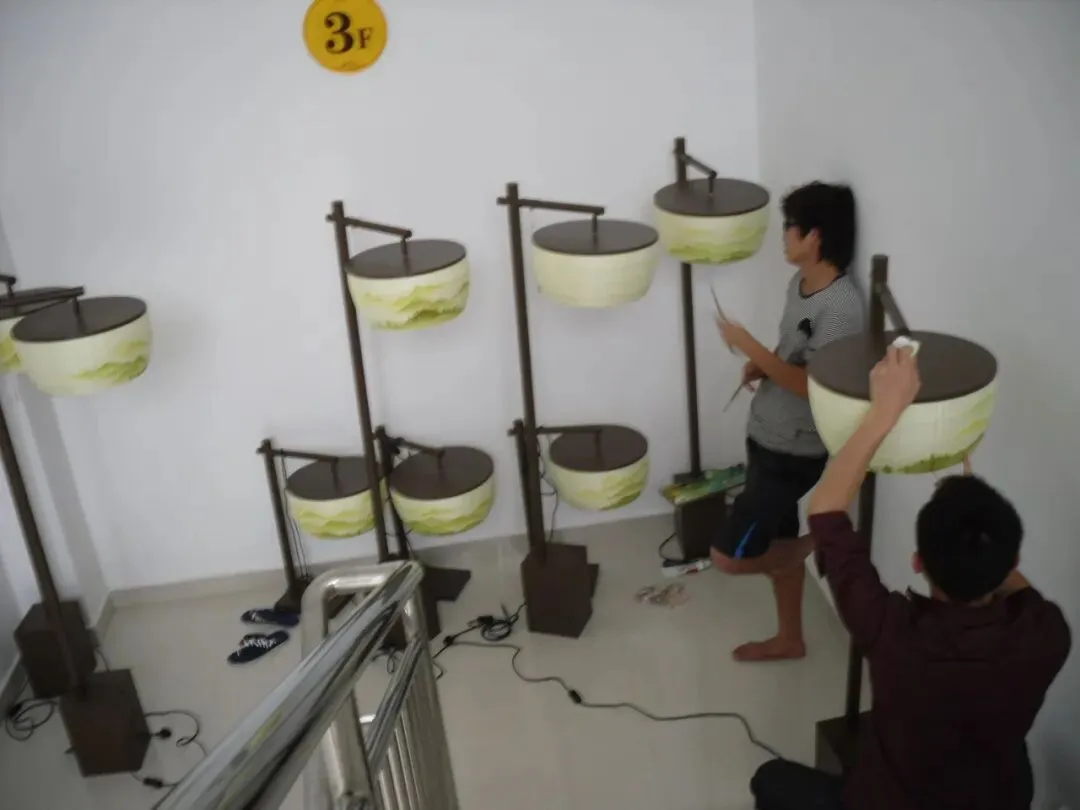 熊哥早期如何用一支画笔,撬动艺术市场?