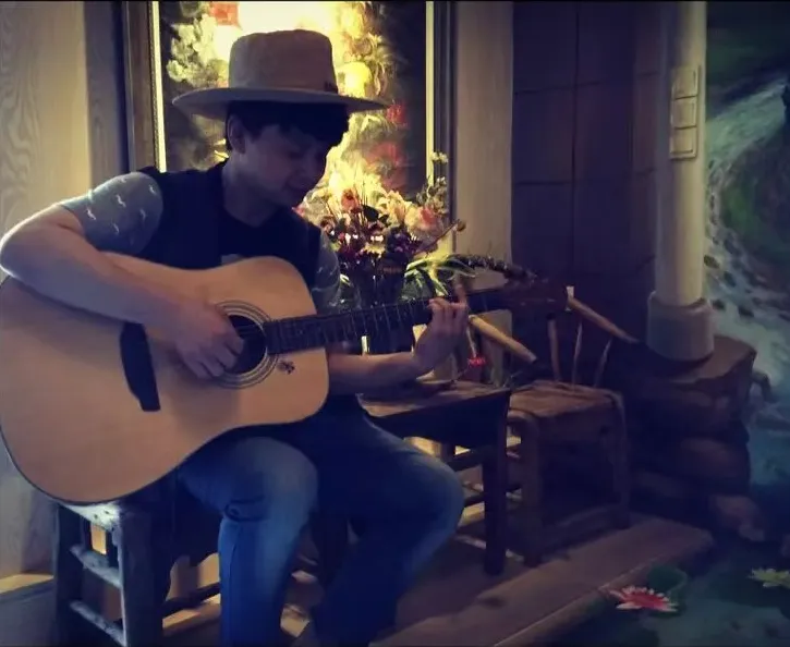 熊哥早期如何用一支画笔,撬动艺术市场?