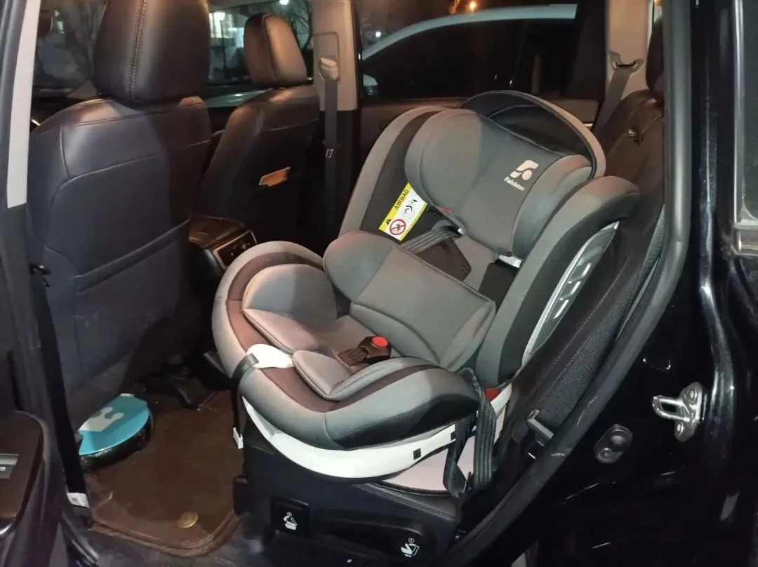 【跳蚤市场】别扔!你的闲置,可能是别人的宝贝!以物换物,轻松盘活“沉睡资源”