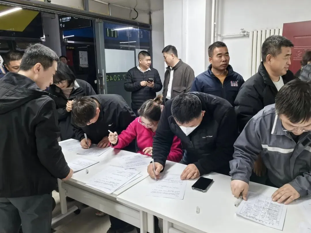 共建诚信汽配城 共筑放心消费市场——西国贸汽配城服务月