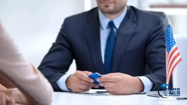 捷报!芝加哥万豪酒店公寓领跑市场:2025年市中心租金再创新高